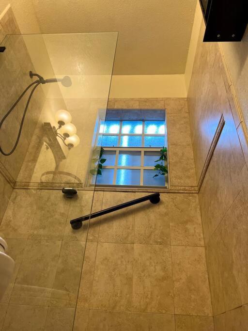 Cozy 1-Bedroom Rental In Miami Luaran gambar
